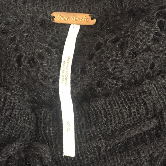 Free People Sweater Top In Small - Picture 7 of 8